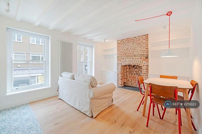 3 Bedroom Flat To Rent In Deptford High St, London, SE8