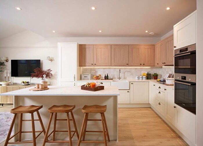 3 Bedroom Terraced House For Sale In Lorimer Avenue, Alfold Road, Cranleigh, GU6