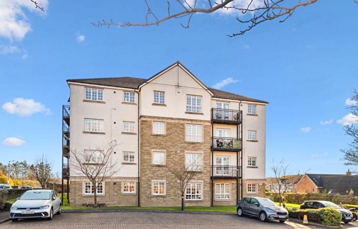 2 Bedroom Flat For Sale In Knightswood Road, Knightswood, G13