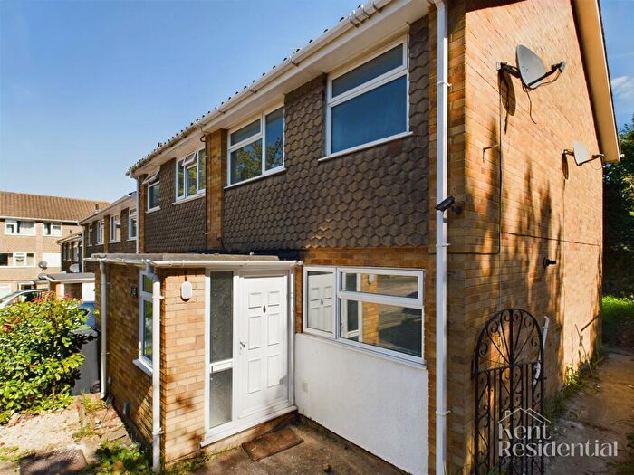 3 Bedroom House To Rent In Underwood Close, Maidstone, ME15