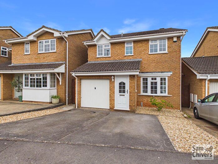 4 Bedroom Detached House For Sale In Long Barnaby, Midsomer Norton, BA3