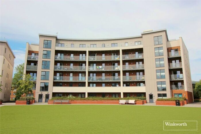 2 Bedroom Flat To Rent In Gemini Park, Manor Way, Borehamwood, Hertfordshire, WD6