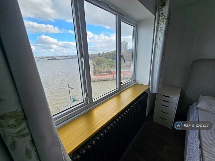 2 Bedroom Flat To Rent In Chichester Wharf, Erith, DA8