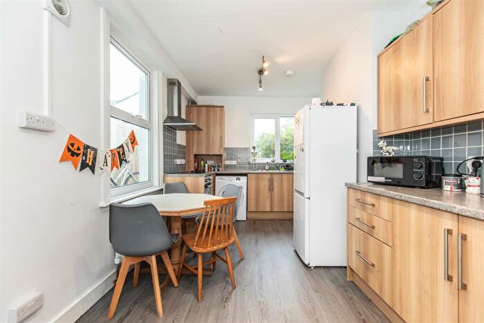 5 Bedroom Terraced House To Rent In Bernard Road, Brighton, BN2