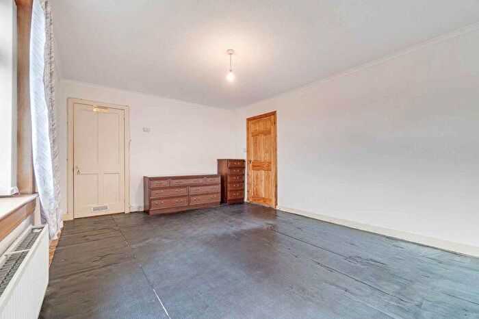 3 Bedroom Semi-Detached Villa For Sale In Castle Croft, Dalmellington, KA6