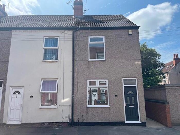 3 Bedroom End Of Terrace House For Sale In Hope Street, Mansfield, NG18