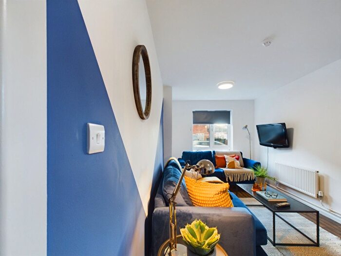 6 Bedroom Terraced House To Rent In , Brookside, Derby, DE1