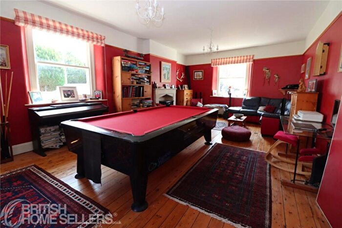 4 Bedroom House For Sale In High Street, Swanage, Dorset, BH19 - Photo 6