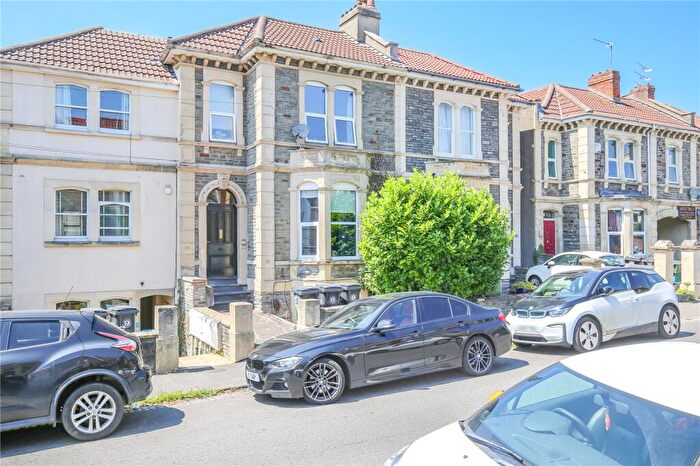1 Bedroom Apartment For Sale In North Road, St. Andrews, Bristol, BS6