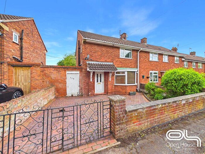 2 Bedroom End Of Terrace House For Sale In John Amery Drive, Stafford, Staffordshire, ST17