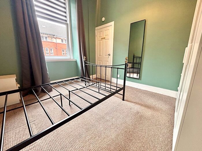 1 Bedroom Flat To Rent In Waverley Street, Glasgow, G41