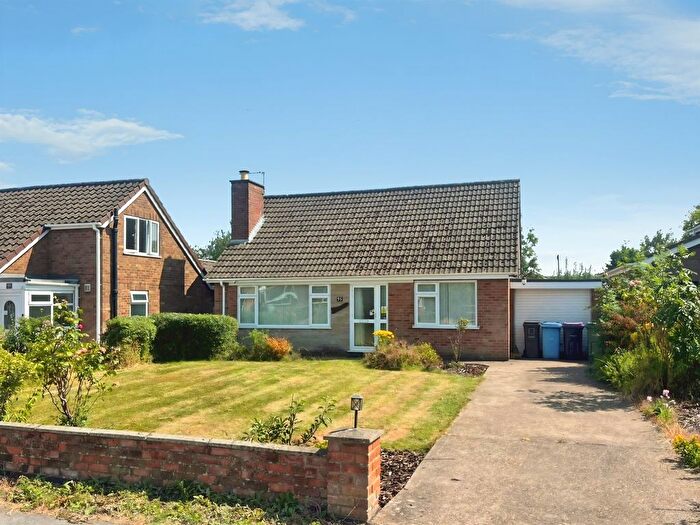 2 Bedroom Detached Bungalow For Sale In Honeyholes Lane, Dunholme, Lincoln, LN2