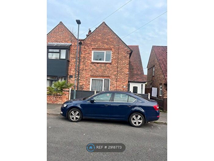 3 Bedroom Semi-Detached House To Rent In Spencer Street, Derby, DE24