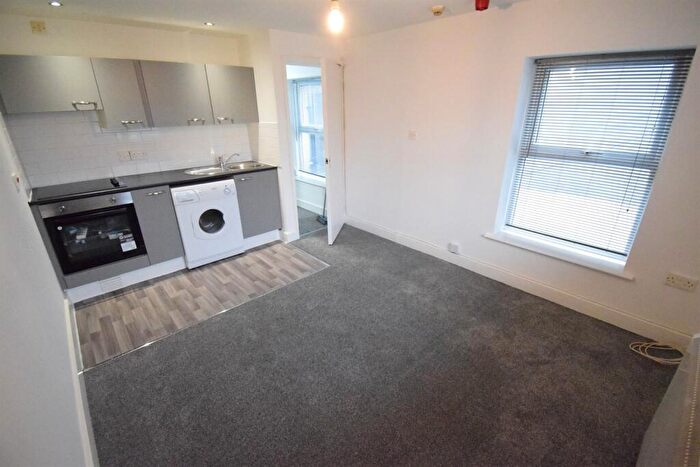 1 Bedroom House To Rent In Crwys Road, Cardiff, CF24