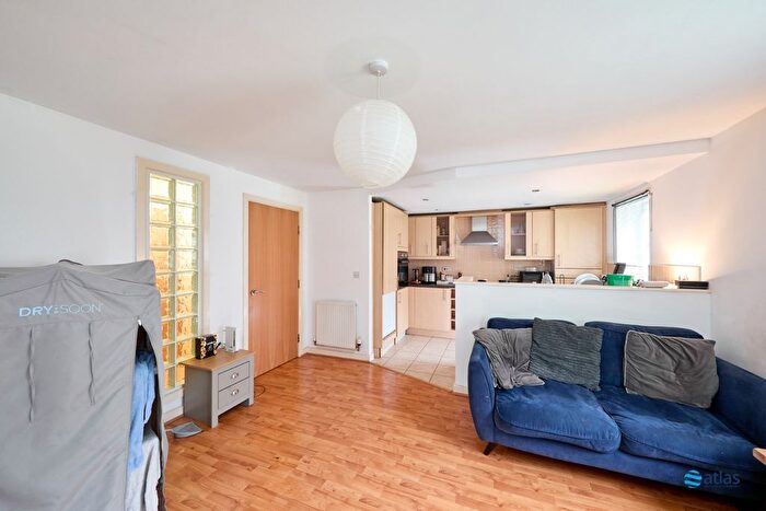 2 Bedroom Flat For Sale In Ellerman Road, Brunswick Dock, L3
