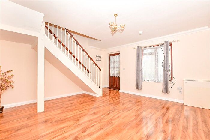 2 Bedroom End Terrace House For Sale In Leed Street, Sandown, Isle Of Wight, PO36