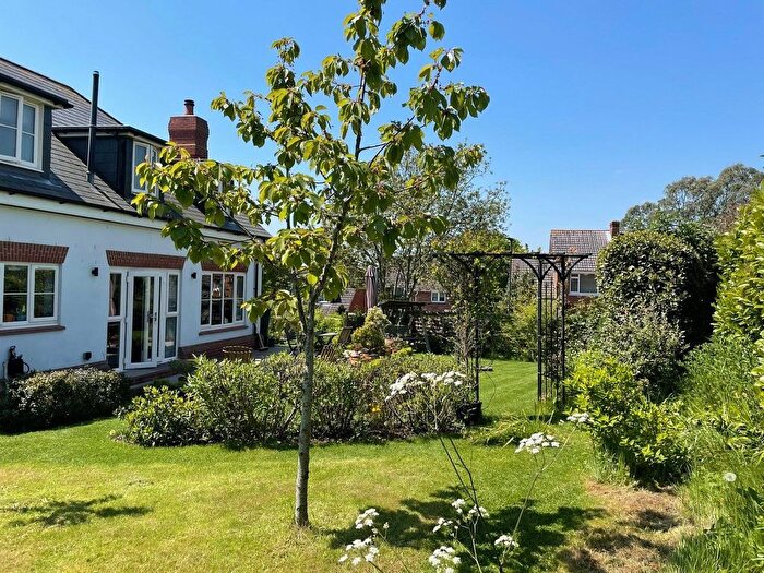 4 Bedroom Detached House For Sale In St. Peters Court, Havenstreet, Ryde, Isle Of Wight, PO33