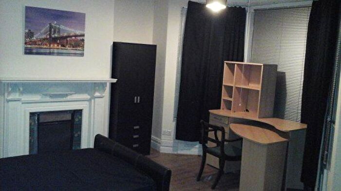 3 Bedroom Semi-Detached House To Rent In Lothian Road, Middlesbrough, Middlesbrough, TS4