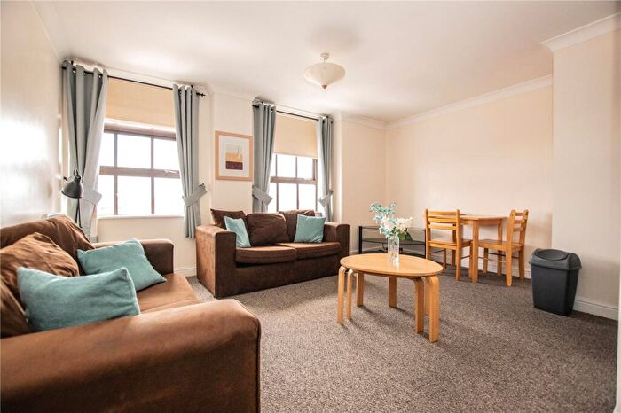 1 Bedroom Apartment To Rent In Victoria Street, Grimsby, Lincolnshire, DN31