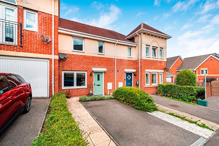 3 Bedroom Terraced House For Sale In Addison Road, Tunbridge Wells, TN2