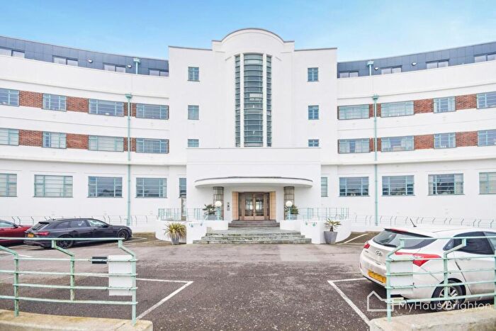 1 Bedroom Apartment To Rent In Grand Ocean, Saltdean, Brighton, BN2