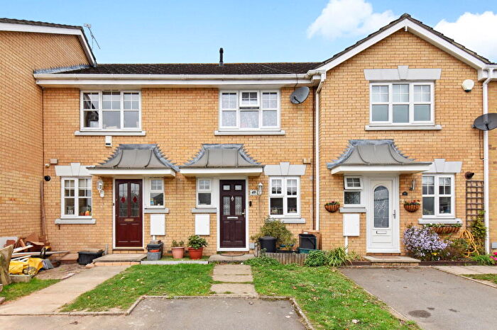 2 Bedroom Terraced House For Sale In Furzehill Square, St. Mary Cray, Orpington, BR5
