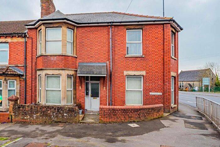 2 Bedroom Flat To Rent In Andrew Road, Penarth, CF64