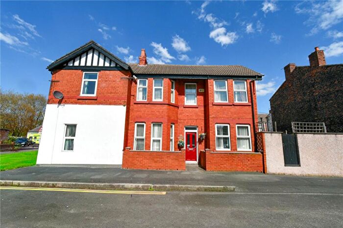 4 Bedroom End Of Terrace House For Sale In Brownlow Road, New Ferry, Wirral, CH62
