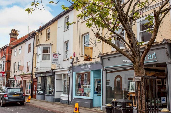 2 Bedroom Property To Rent In Winchester Street, Salisbury SP1