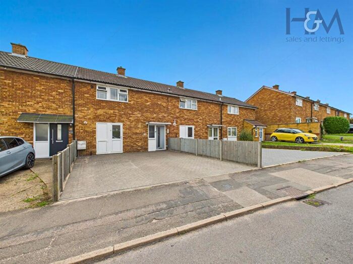 2 Bedroom Terraced House For Sale In Elm Walk, Stevenage, Hertfordshire, SG2