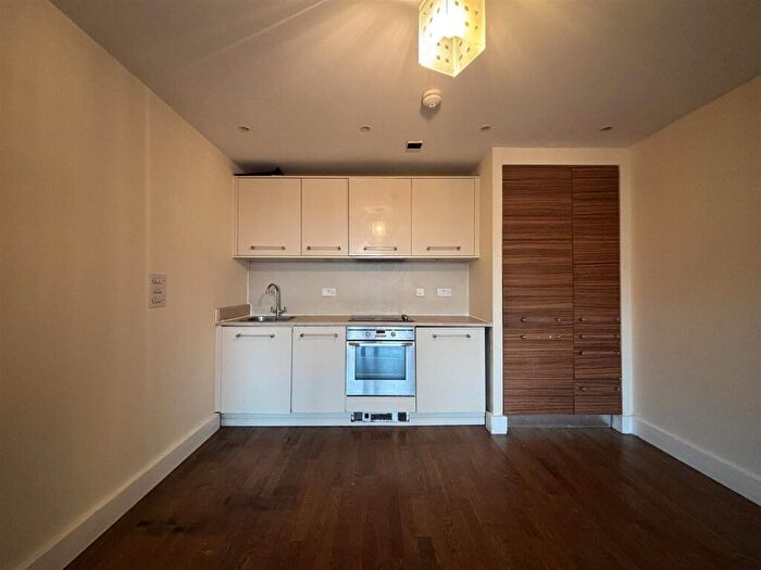 2 Bedroom Apartment To Rent In Celestia, Cardiff Bay, CF10