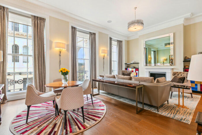 5 Bedroom Terraced House To Rent In Chester Terrace, Regents Park, NW1