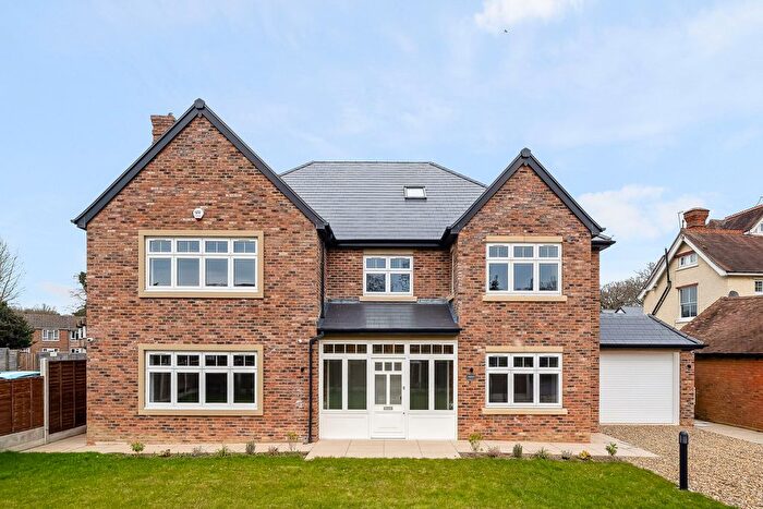 5 Bedroom Detached House To Rent In The Avenue, Ascot, SL5