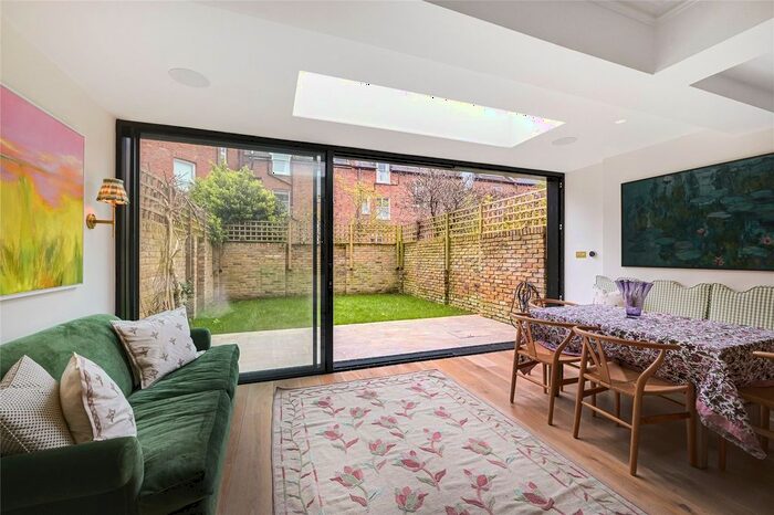 4 Bedroom Terraced House To Rent In Addison Gardens, Brook Green, London, W14