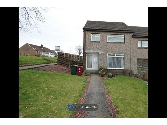 3 Bedroom Semi-Detached House To Rent In Rose Street, Bonnybridge, FK4