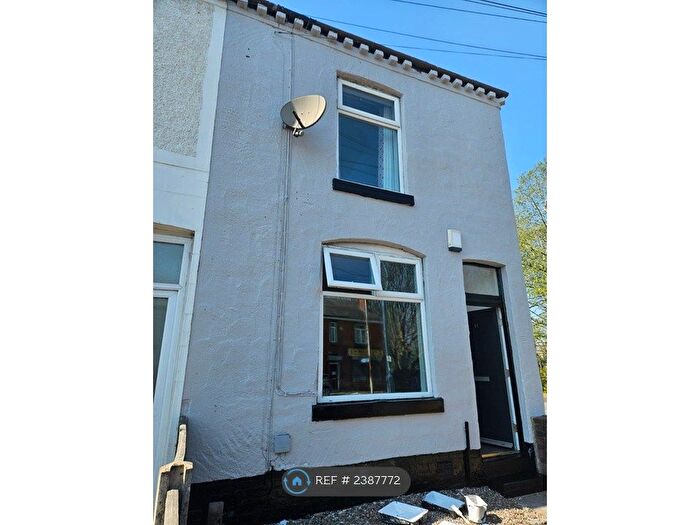2 Bedroom Semi-Detached House To Rent In Worsley Road North, Worsley, Manchester, M28
