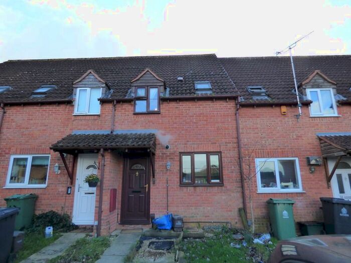 Houses for sale & to rent in GL2 4QX, Bristol Road,,Quedgeley
