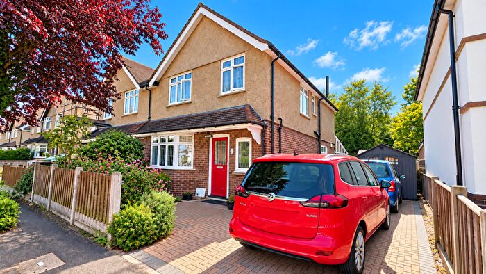 3 Bedroom Semi-Detached House For Sale In Mowbray Avenue, Byfleet, KT14