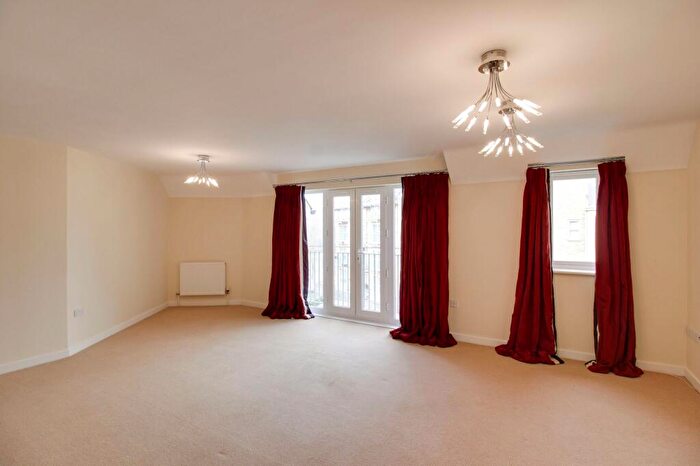 2 Bedroom Flat For Sale In Flawn Way, Eynesbury, PE19