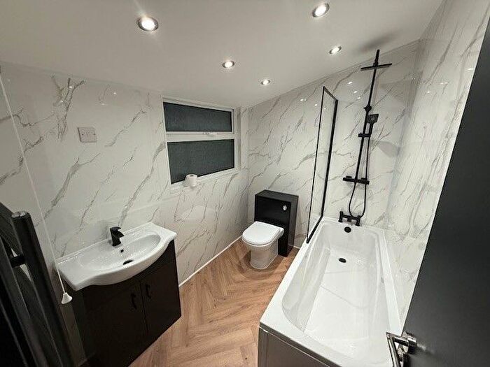 3 Bedroom Property To Rent In Princes Gardens, Peterborough, PE1