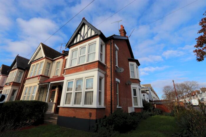 1 Bedroom Flat To Rent In York Road, Southend-On-Sea, SS1