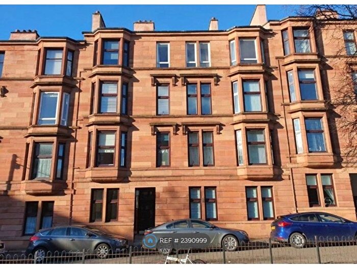 3 Bedroom Flat To Rent In Leyden Gardens, Glasgow, G20