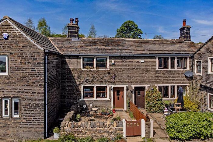 2 Bedroom Cottage For Sale In New Laithe, Bank Royd Lane, Barkisland, HX4