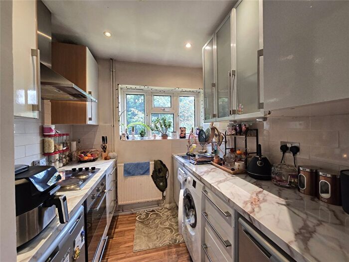 1 Bedroom Studio To Rent In Eaton Close, Stanmore, Middlesex, HA7