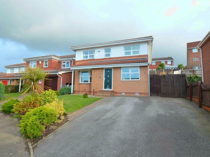 4 Bedroom Detached House To Rent In St. Andrews Drive, Barnsley, South Yorkshire, S75