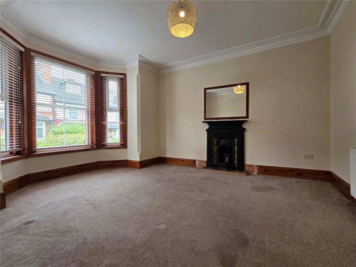 4 Bedroom Semi Detached House To Rent In Bingham Road, Nottingham, Nottinghamshire, NG5