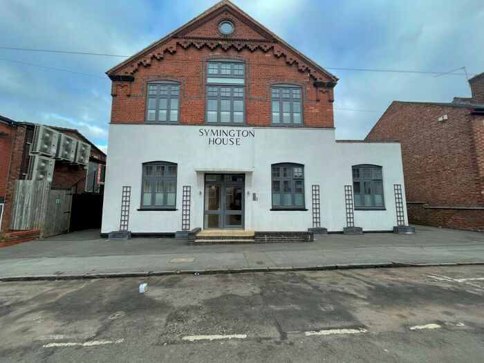 1 Bedroom Flat To Rent In Market Street, Rugby, CV21