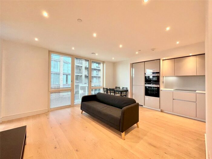 1 Bedroom Flat To Rent In Yardley Court, Garnet Place, West Drayton, UB7