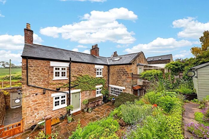 3 Bedroom End Of Terrace House For Sale In Main Street, Thorner, Leeds, LS14