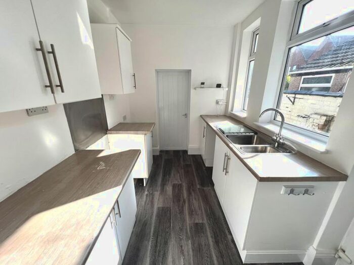 3 Bedroom Terraced House To Rent In Bennett Road, Cleethorpes, DN35